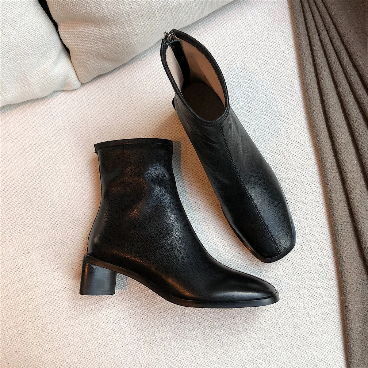 

Women's genuine leather thick high heel autumn ankle boots back zip elegant ladies comfortable short booties high quality shoes