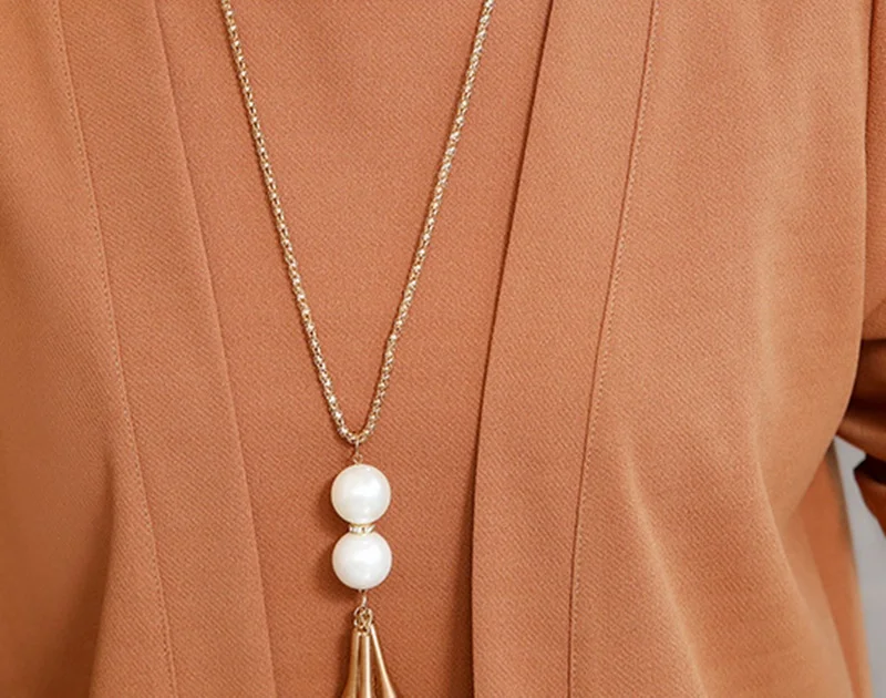 9383985635_1932673865