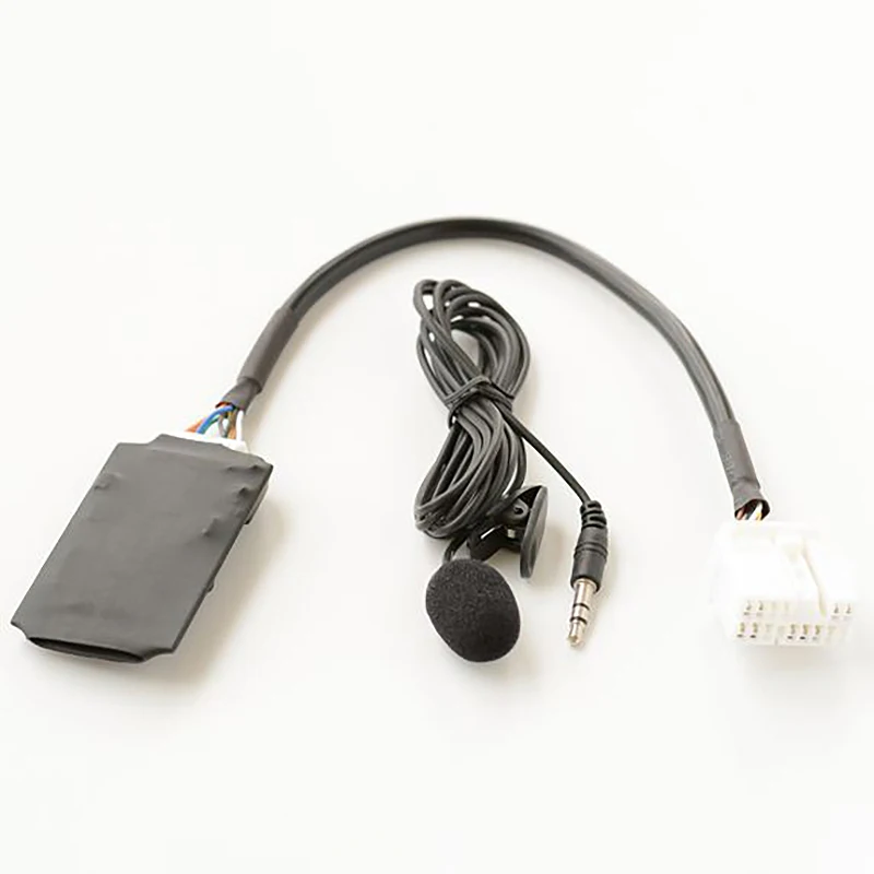 Рисунок 5 - 12 В интерфейс AUX адаптер Bluetooth