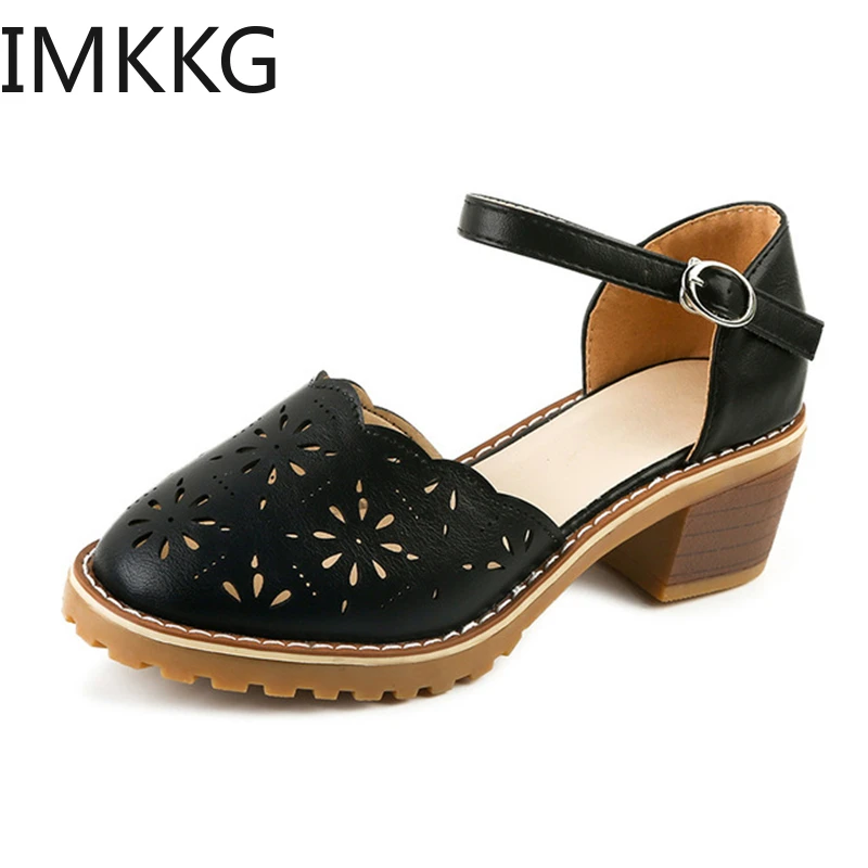 Женские босоножки 2019 летние белые на платформе в стиле ретро удобные толстом