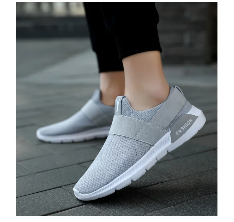 Fashion Brand Men Roshing Runner Walking Shoes Tresc Run Boost Sneakers Outdoor Sports Triple Designer Trainers US 11 Men