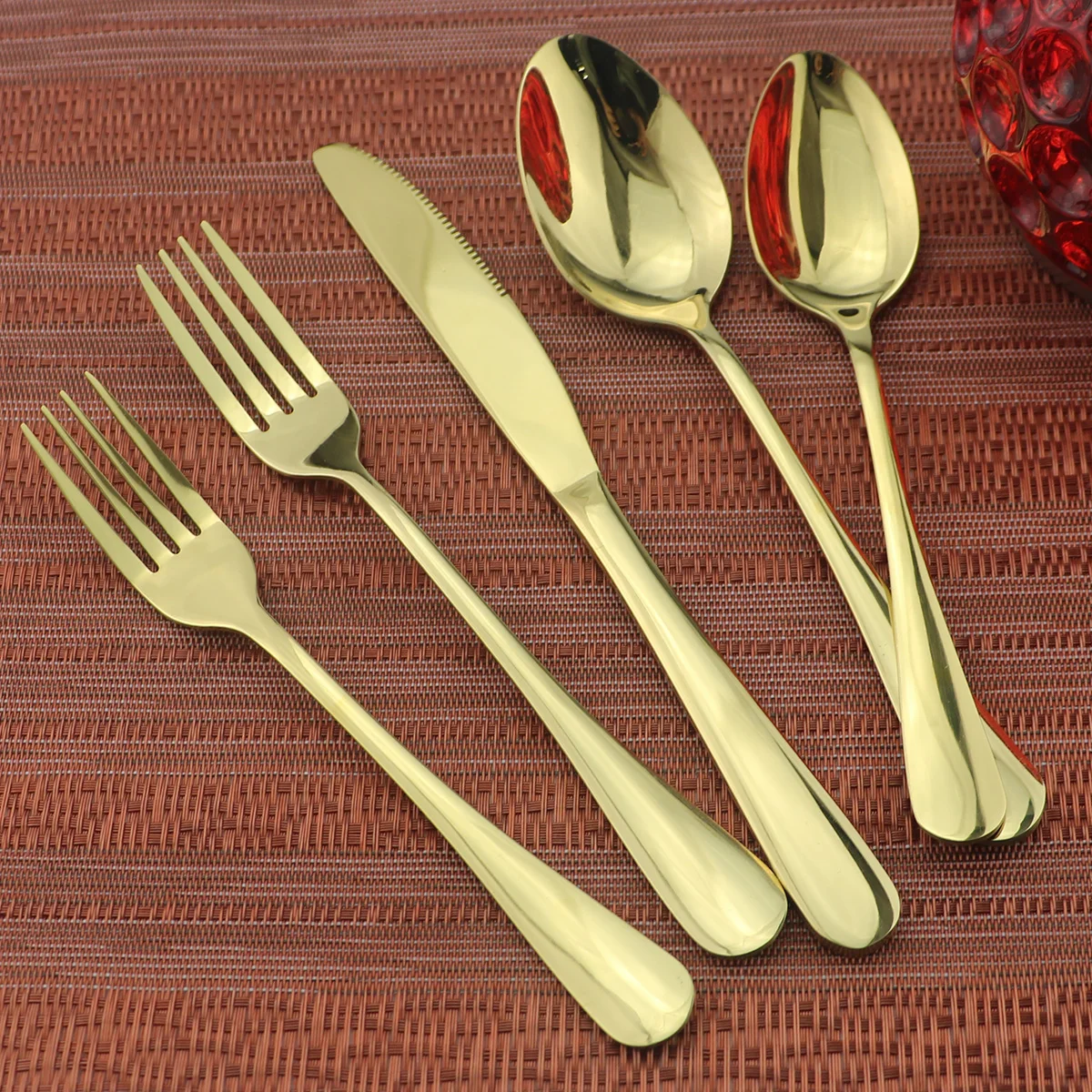 

5Pcs/Set Shiny Luxury Mirror Gold Cutlery Dinnerware Set 304 Stainless Steel Knife Fork Silverware Tableware Set Free Shipping