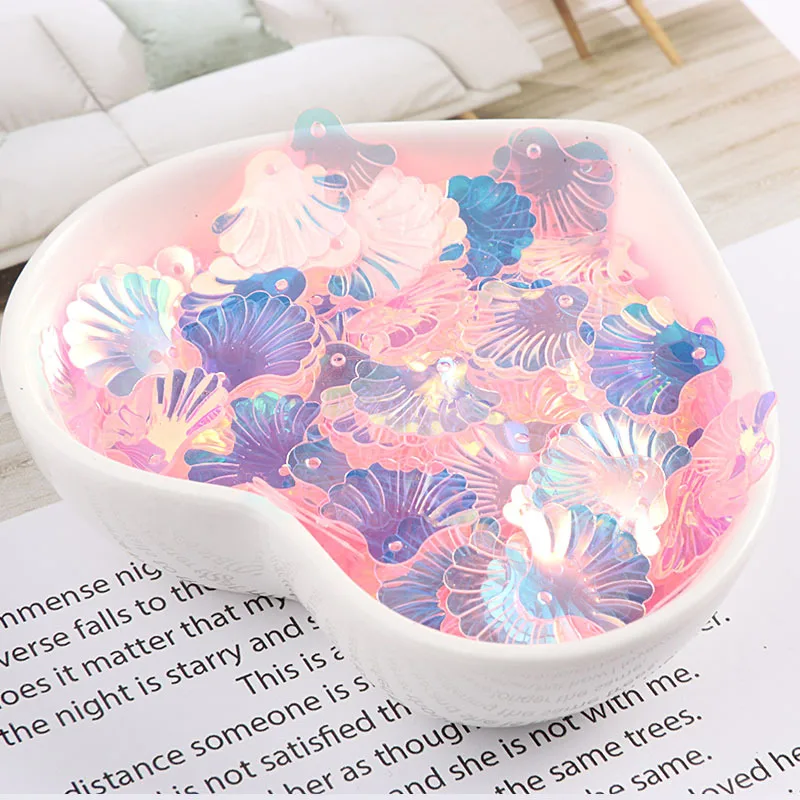 LC/15 mm golden transparent shell sequinss/10grams Sequins PVC Flat for DIY Card Making Craft Color Collection