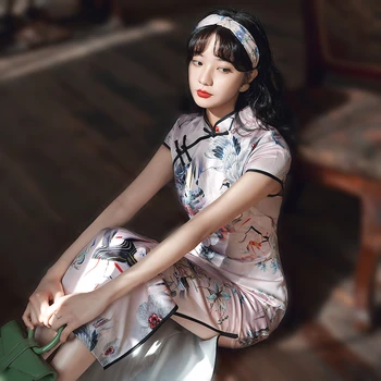 

Sheng Coco Ladies Plus Size Elegant Dress Retro Long Floral Qipao Satin Chinese Ancient Style Ink White Crane Elegant Cheongsam