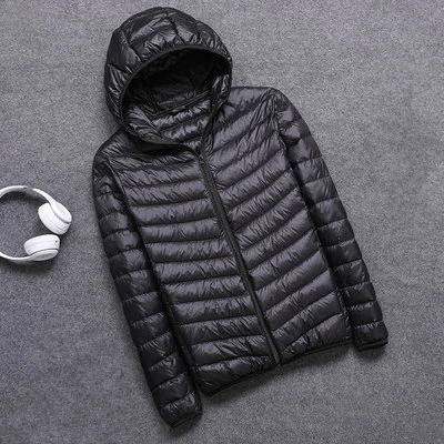 Hooded Black Ультра-светильник, тонкий пуховик для мужчин, новинка, Осень-зима, тонкий, короткий, с капюшоном, теплый, белый утиный пух, пальто размера плюс, повседневная верхняя одежда - Цвет: Hooded Black