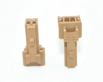 

2pcs for Nissan Infiniti Venucia tweeter amplifier midrange horn license plate light 2PIN hole connector plug