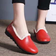 Для женщин обувь для прогулок Утепленная одежда из мягкой кожи Туфли без каблуков зимние женские Лоферы для вождения автомобиля Мокасины Уличная обувь, кроссовки плюс Размеры