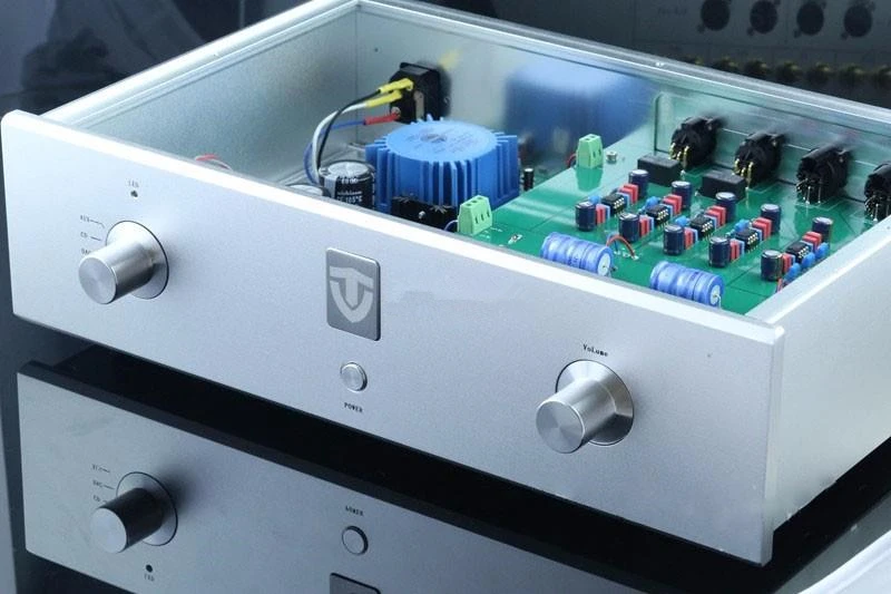 Silver M-004 C9 копия ссылки MBL6010D предусилитель предусил предусилитель Предварительный усилитель RCA/XLR Сделано в Китае Выход реального хорошего звука - Цвет: Silver