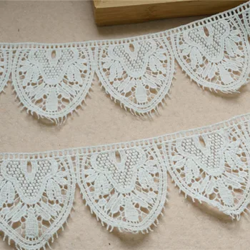 

White venice guipure lace trim scalloped lace with eyelash edges trim for DIY handcraft bridal sashes dress bottom decoration