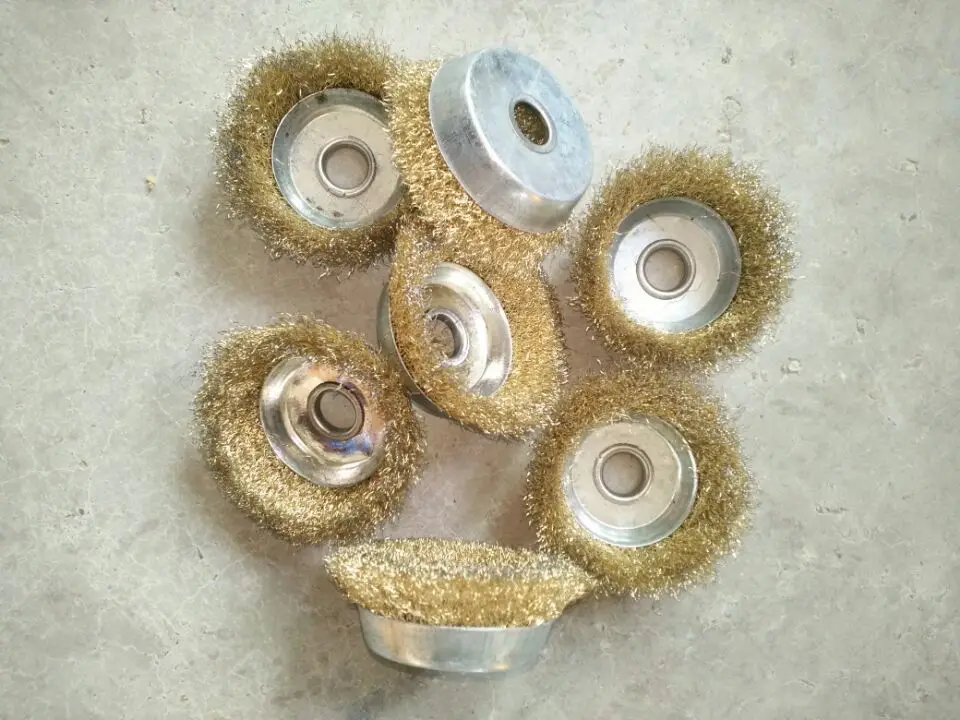 Ao tuo Bowl Wire Wheels Metal Deruster with a Wire Brush 100 Angle Grinder for Polishing Wire Wheels