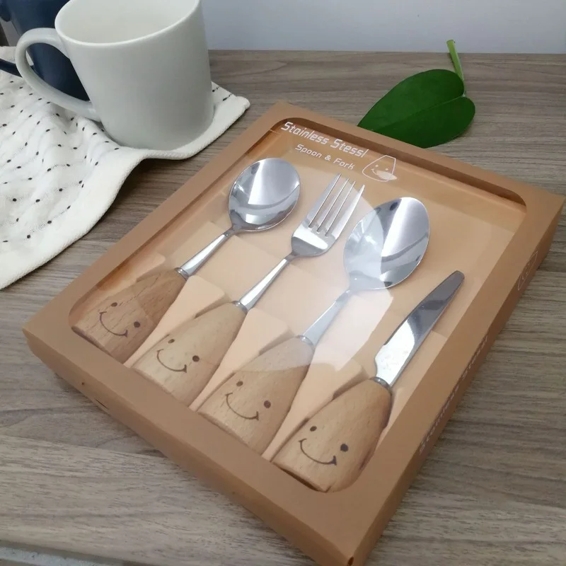 Cute smiling face cutlery set with wooden handle UNEEDE - UNEEDE