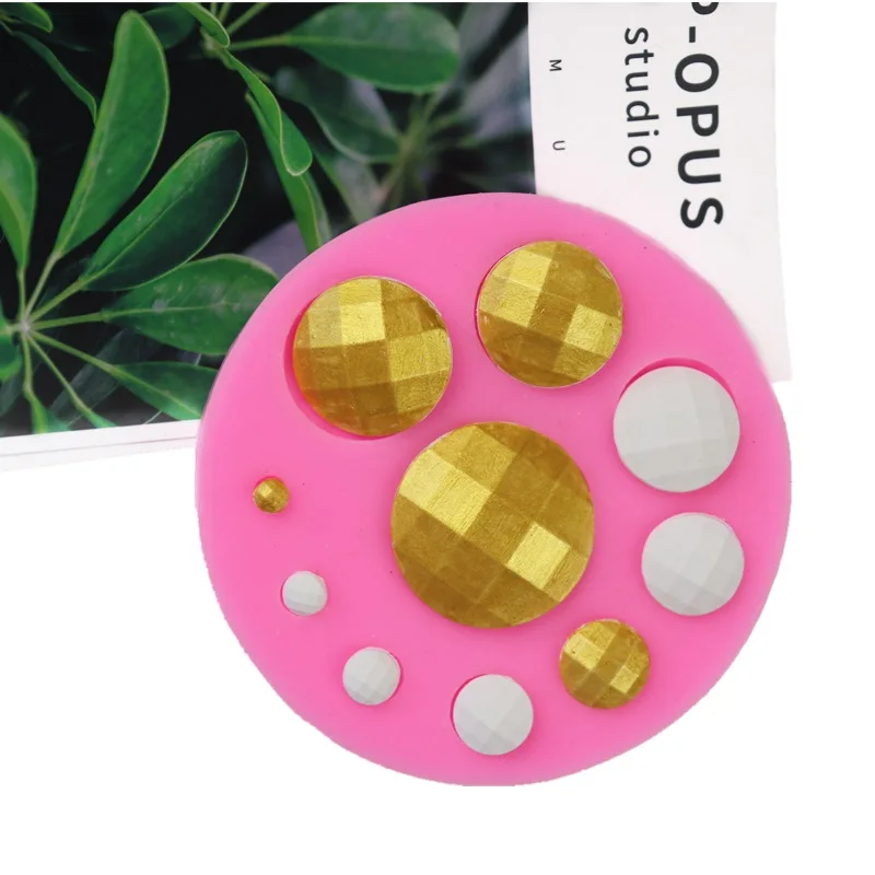 

Creative Cake Making Moulds Cake Decorating Tools Diamond Shape Crystal Silicone Mold DIY Handmade Love Heart Jewelry Tools A626