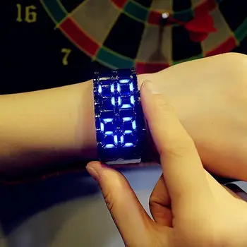 

New Fashion Digital Watch Casual Volcanic Lava Iron Samurai Metal LED Bracelet Watch Wristwatch Sports Watches Relogio Masculino