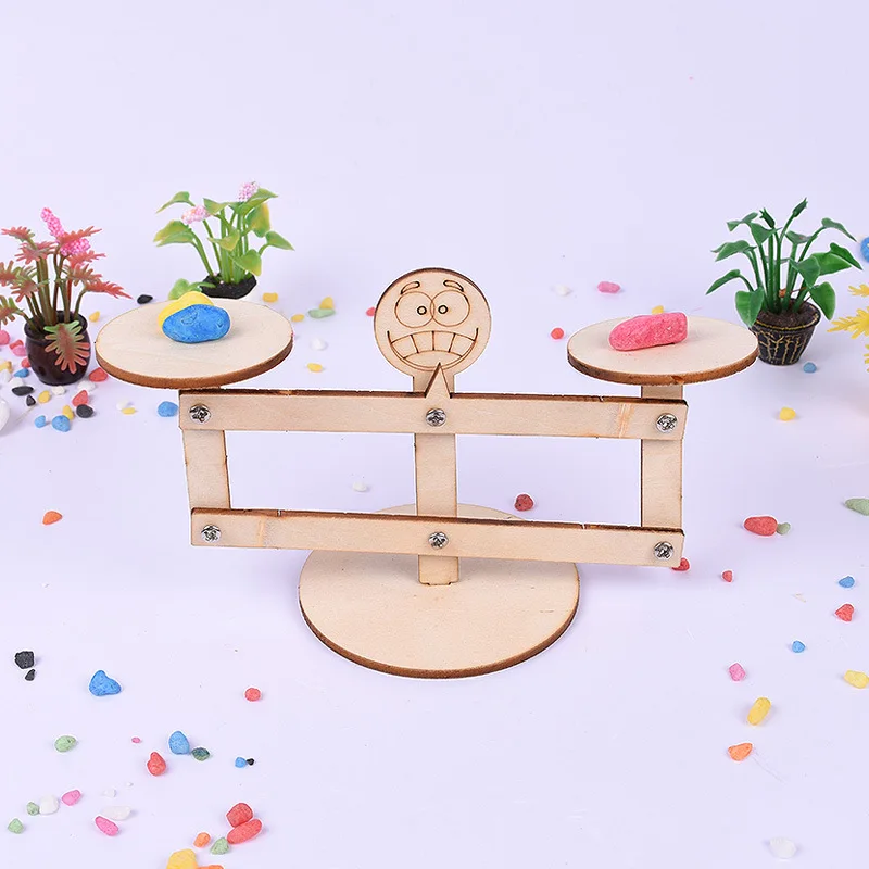 

Science And Technology Small Production DIY Yoler Children Handmade Small Invention Material Box Students Science Experiment Toy