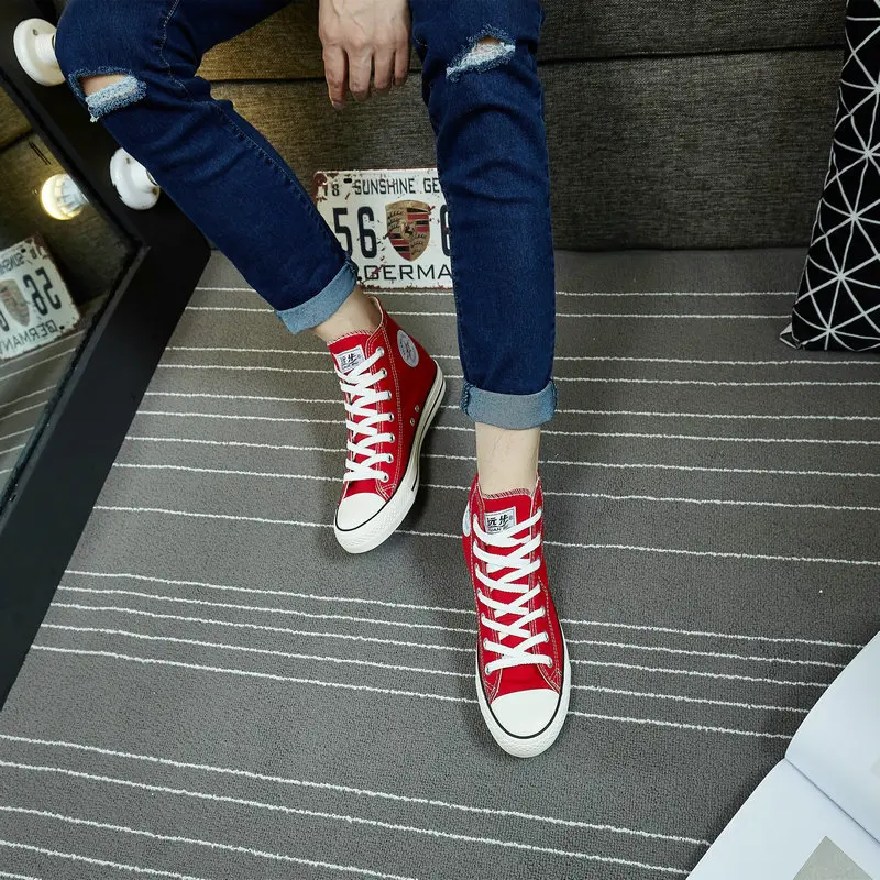 Новое поступление, летняя модная мужская обувь на плоской подошве повседневная обувь черного, белого и красного цвета Мужская парусиновая обувь с высоким берцем на шнуровке
