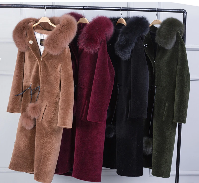 4614476677_998010484