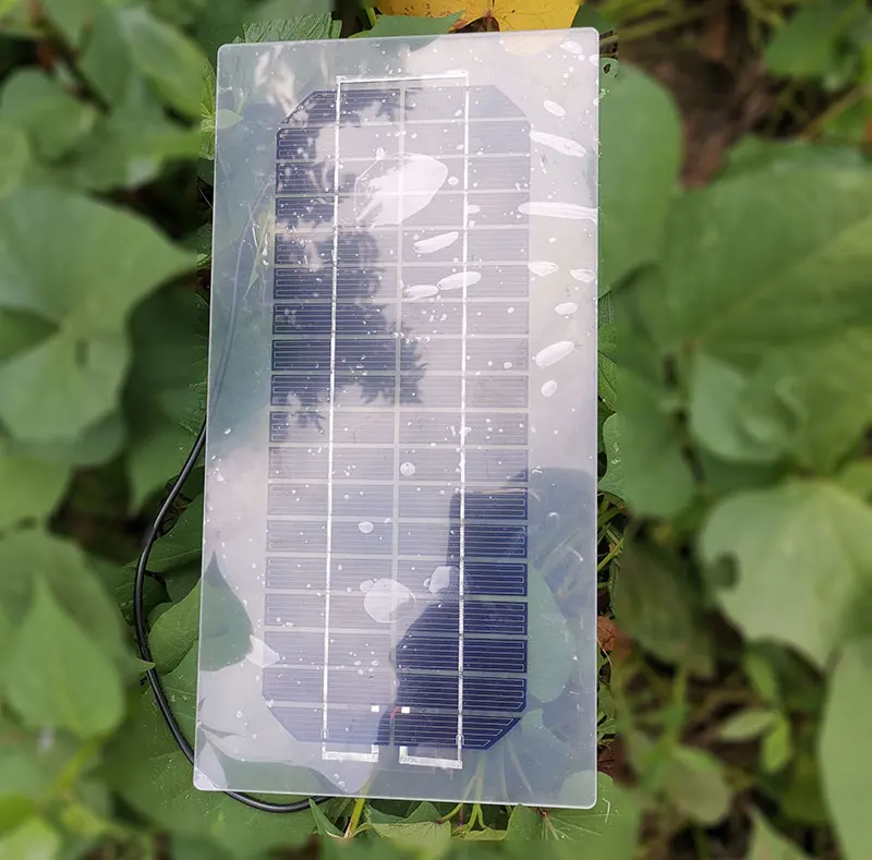 

5W Solar Panel Charger with Voltage Regulator for Mobile Phone Phone Power Bank
