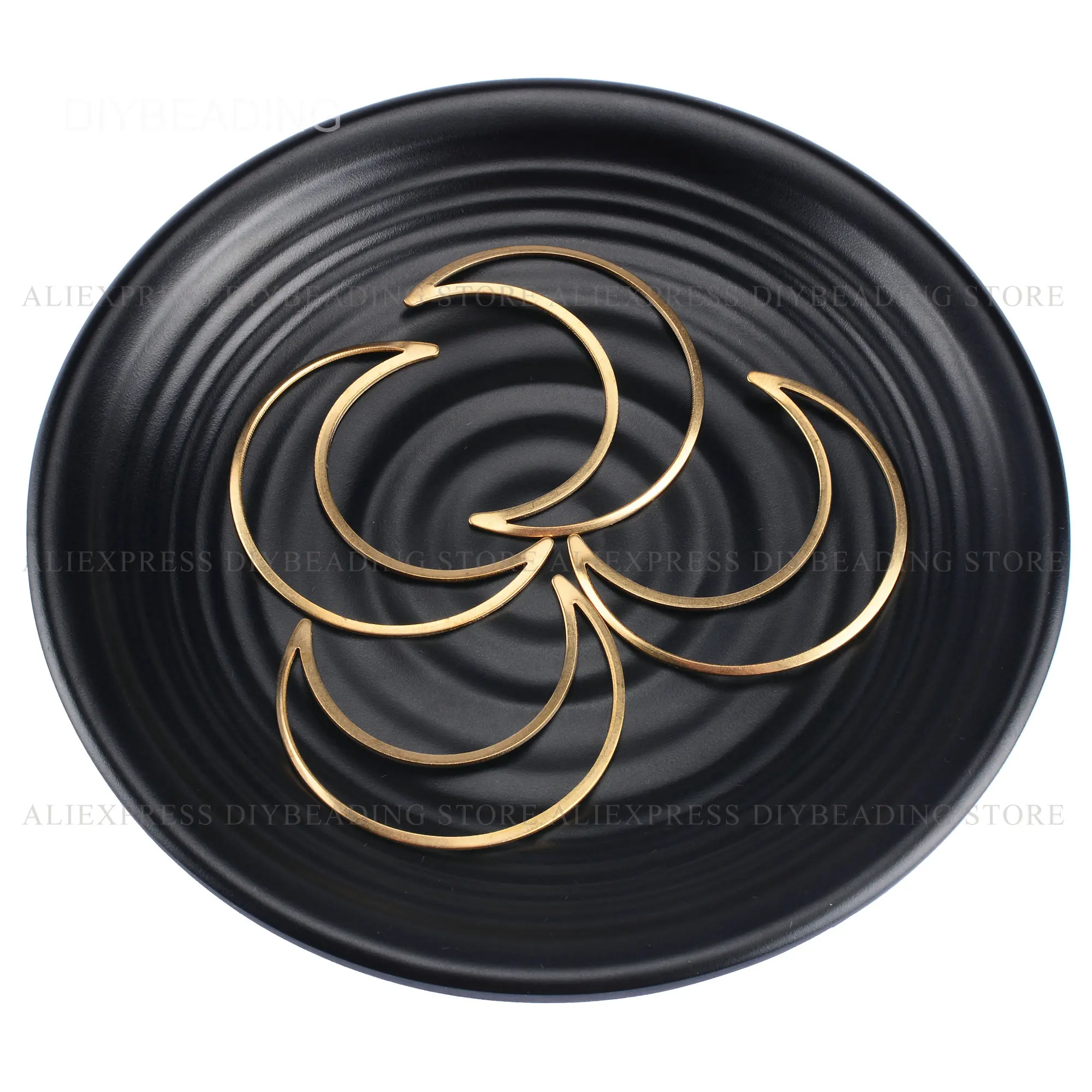 

4-200 Pcs Charm Finding for Jewelry Making Oversized Crescent Charm Component Exaggerate Large Size Lunar Eclipse Connector