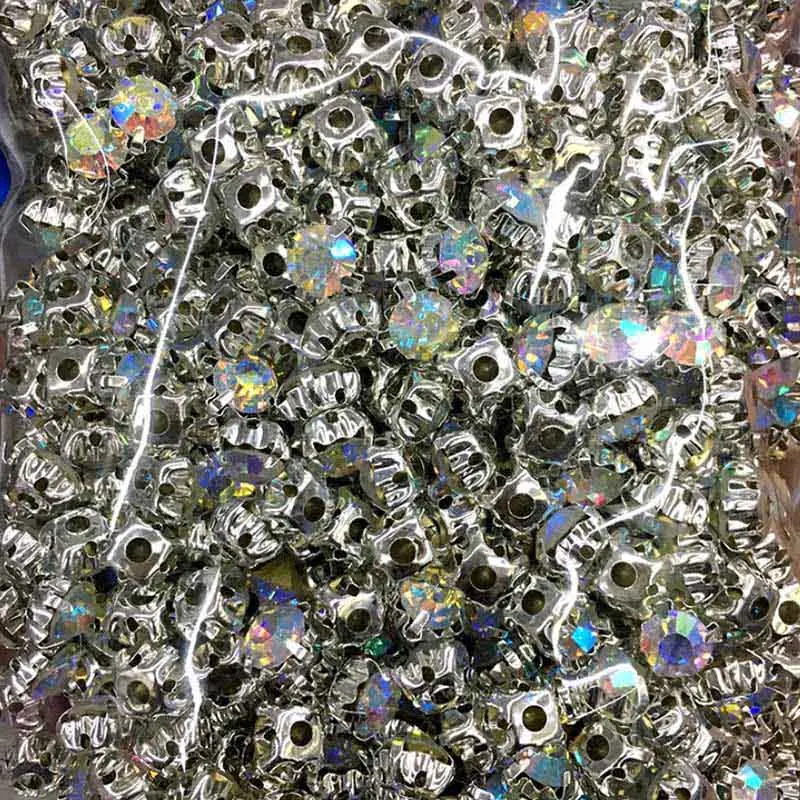 Elegant Silver Claw Sew-On Round Rhinestones for DIY Needlework and Wedding Attire