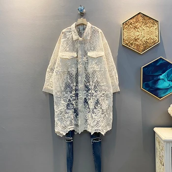 

[EWQ] 2020 Spring Summer New Arrivals Turn-down Collar Full Sleeve Pockets Pattern Lace Vintage Women Fashion Shirt AW435