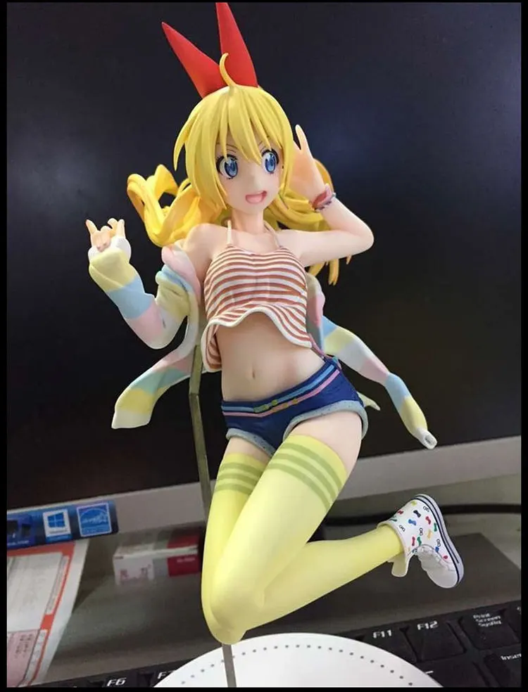 Новая Аниме Фигурка 23 см Nisekoi Kirisaki Chitoge 1/8 масштаб предварительно окрашенная ПВХ фигурка Коллекционная модель Рождественский подарок B19
