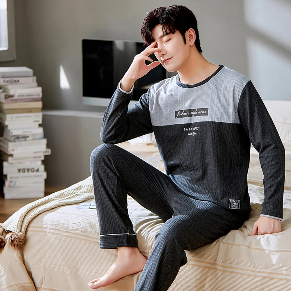 100% 코 튼 남자 잠 옷 플러스 크기 3XL 인과 느슨한 긴 소매 긴 바지 편지 인쇄 패치 워크 라운지 세트 남성 잠 옷