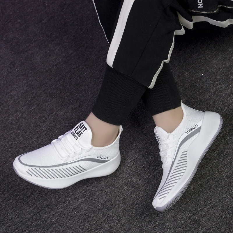 dressy trainers mens