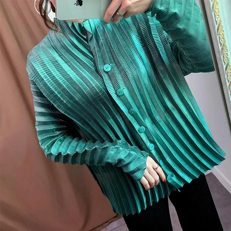 Miyake гофрированное пальто женские осенние новые свободные практичное пальто Модный Кардиган большого размера