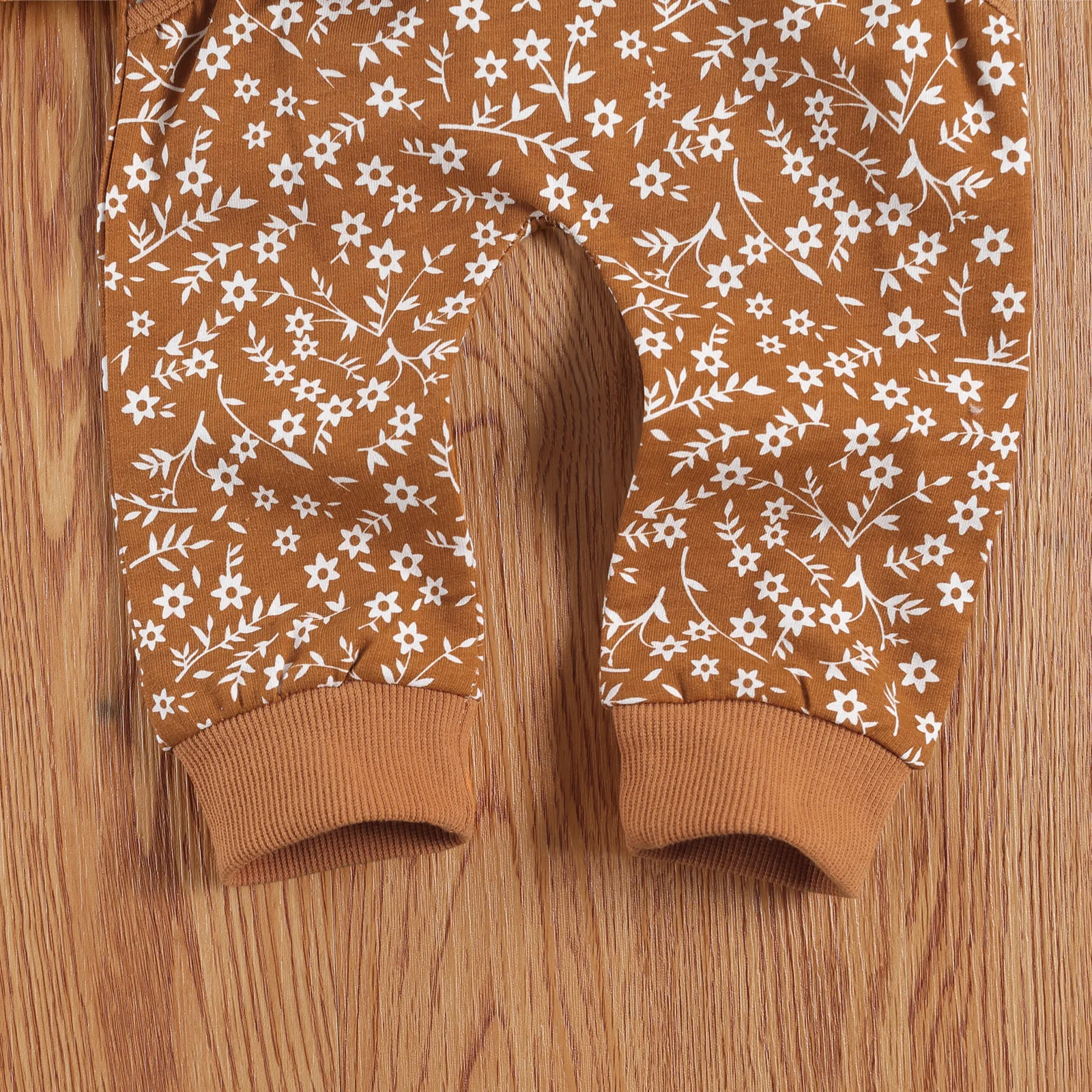 //ae01.alicdn.com/kf/H5febd9ed5dc245e3a584ca6b0d50aa6dP.jpg?smt_ispass_18408417