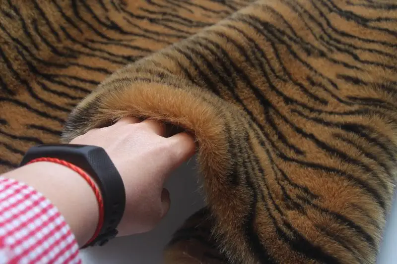 //img.alicdn.com/imgextra/i2/856281202/O1CN012O0qSw1KkYXlN23wj_!!856281202.jpg
