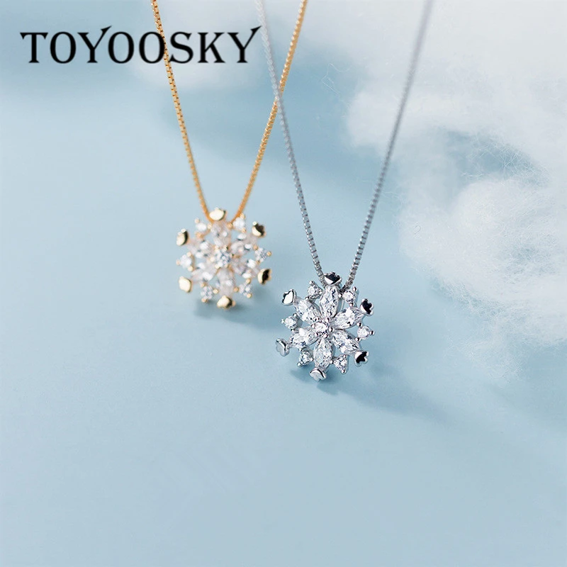 

925 Sterling Silver Cubic Zirconia Snowflake Pendant Necklace CZ Necklaces Christmas Jewelry for Women