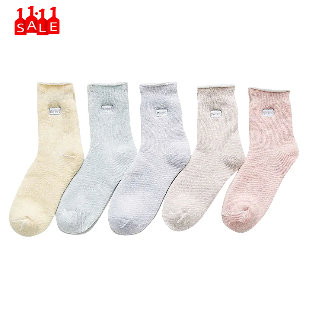 Женские модные плюшевые носки с вышитыми буквами, утепленные хлопковые носки средней длины, короткие носки до лодыжки, женские повседневные носки, chaussettes femme# ZB