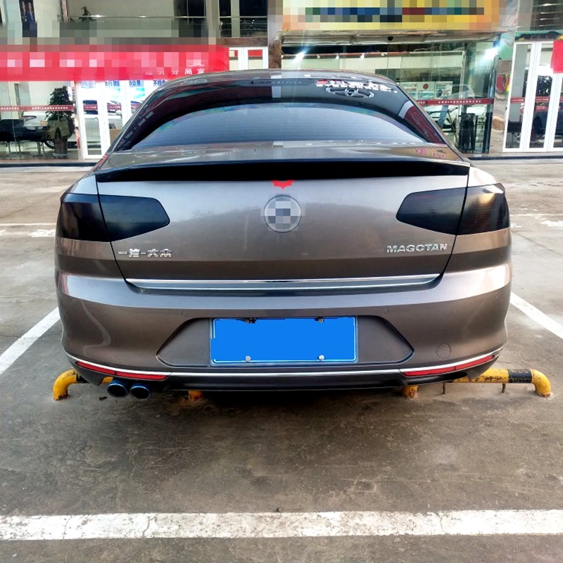 

For Volkswagen Passat B8 2017 2018 High Quality Carbon Fiber Black Rear Trunk Wing Spoiler