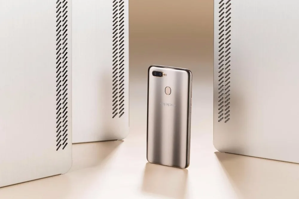 Смартфон OPPO A7 6,", Восьмиядерный процессор Snapdragon 450, Android 8,1, 4 Гб ОЗУ, 64 Гб ПЗУ, 16,0 Мп, отпечаток пальца