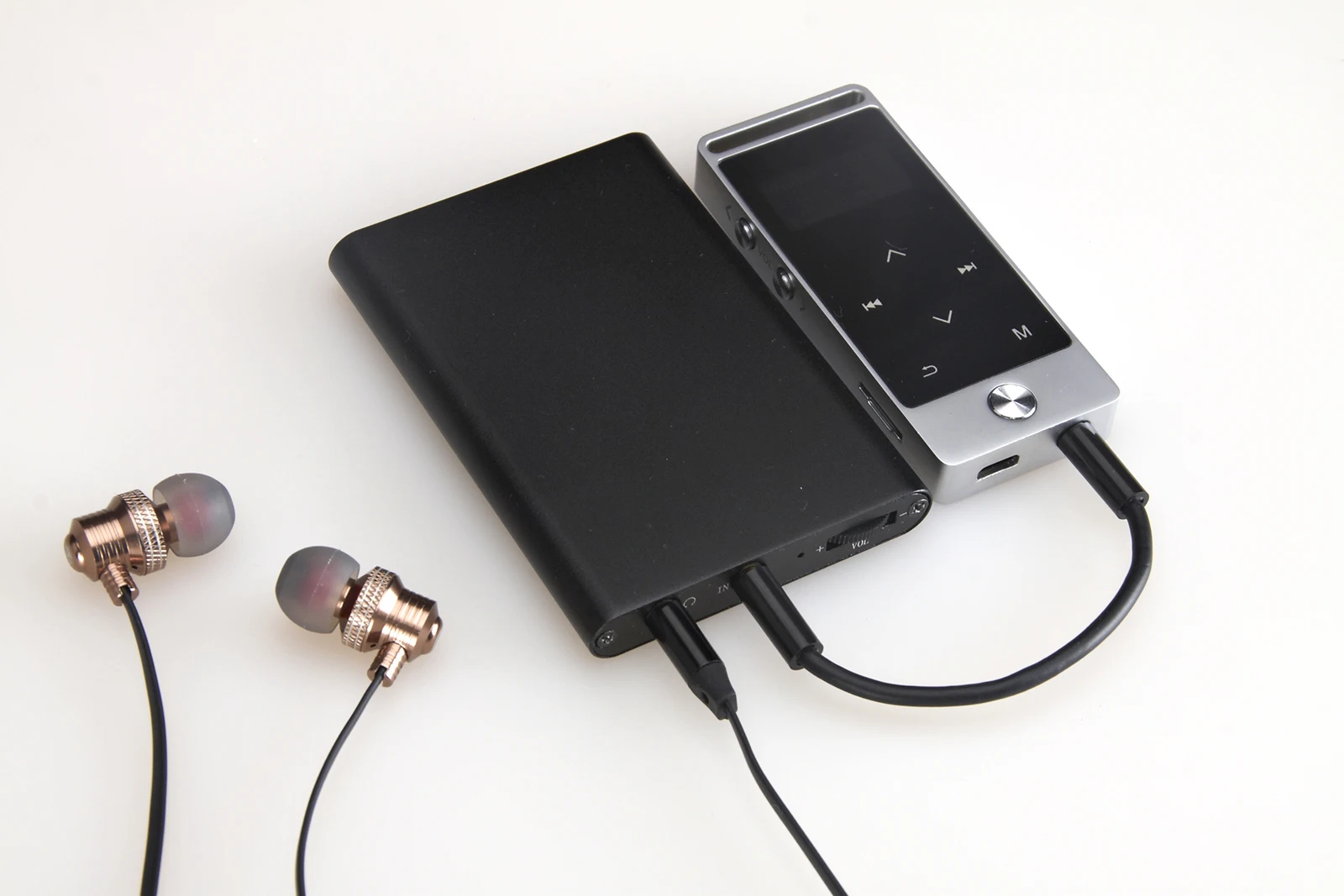 SaoMai Portable Headphone Amplifier Mini Audio Amp for Car MP3 MP4 Phones Digital Players and Computers