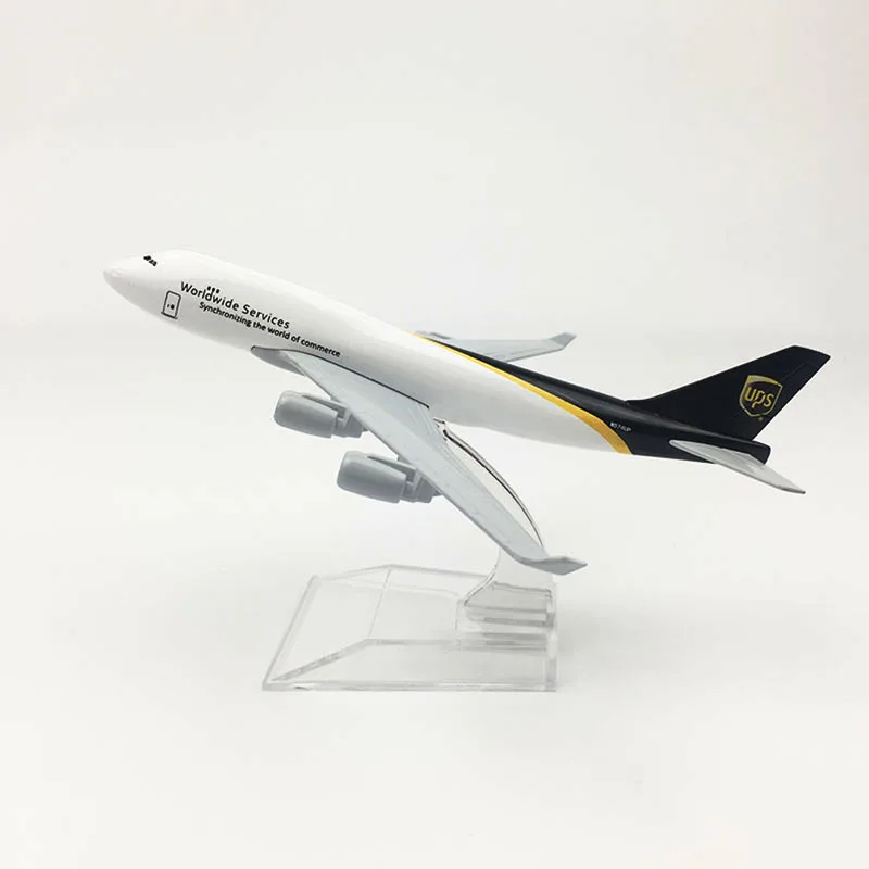 16 см 1:400 шкала Boeing 747 B747 модель UPS самолеты груз с базовым сплавом самолет коллекционный дисплей игрушки вентиляторы Коллекция Металл airframe офис шоу фиксированное крыло друг Дети Коллекция художественное произведение