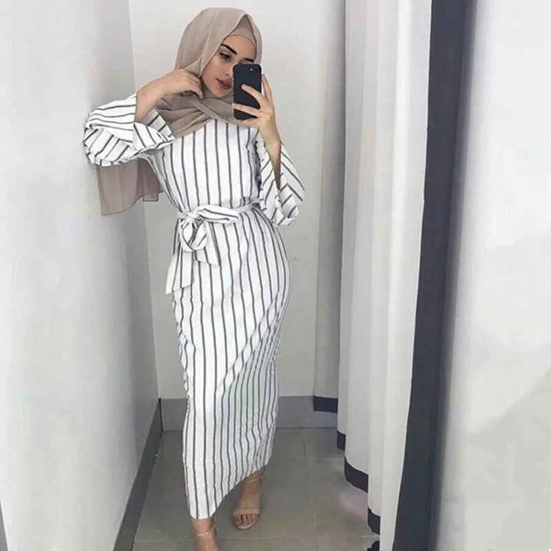 

2019 Summer Muslim Fashion Women's Dresses Muslim Striped Horn Sleeve Dresses kaftan robe