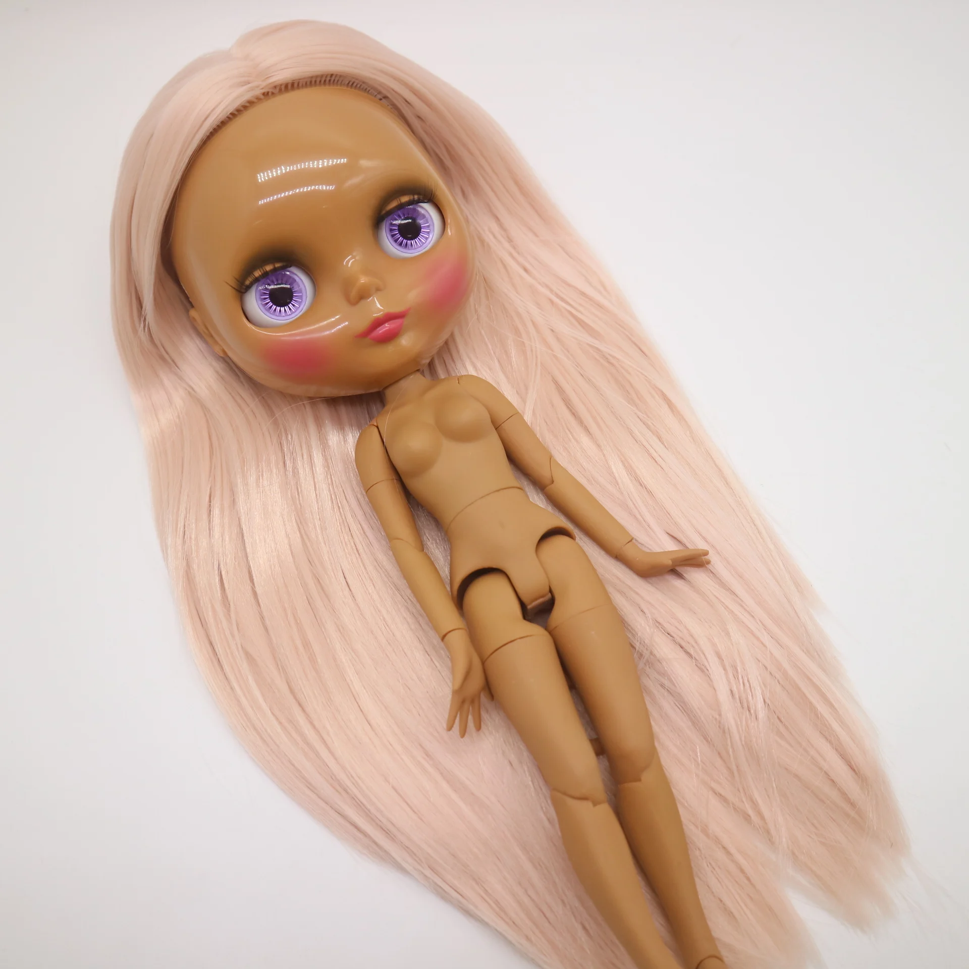 Бесплатная доставка телесный цвет BLYTH с длинными волосами черная кожа | Игрушки и
