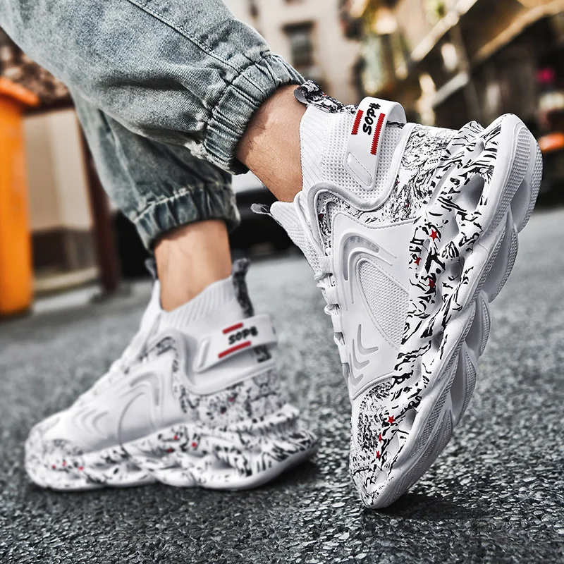 

New Men's chunky Sneakers Breathable Lightweight Running Shoes Trendy Street Graffiti Outdoor Wear-resistant Jogging Sport Shoes