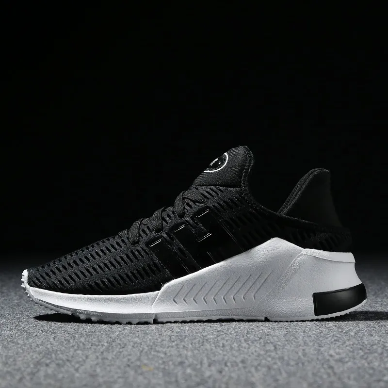 Sneakers for Men High Quality Lace-up Sports Shoes Comfortable Outdoor Trend Breathable Running Shoes Breathable Rubber PU