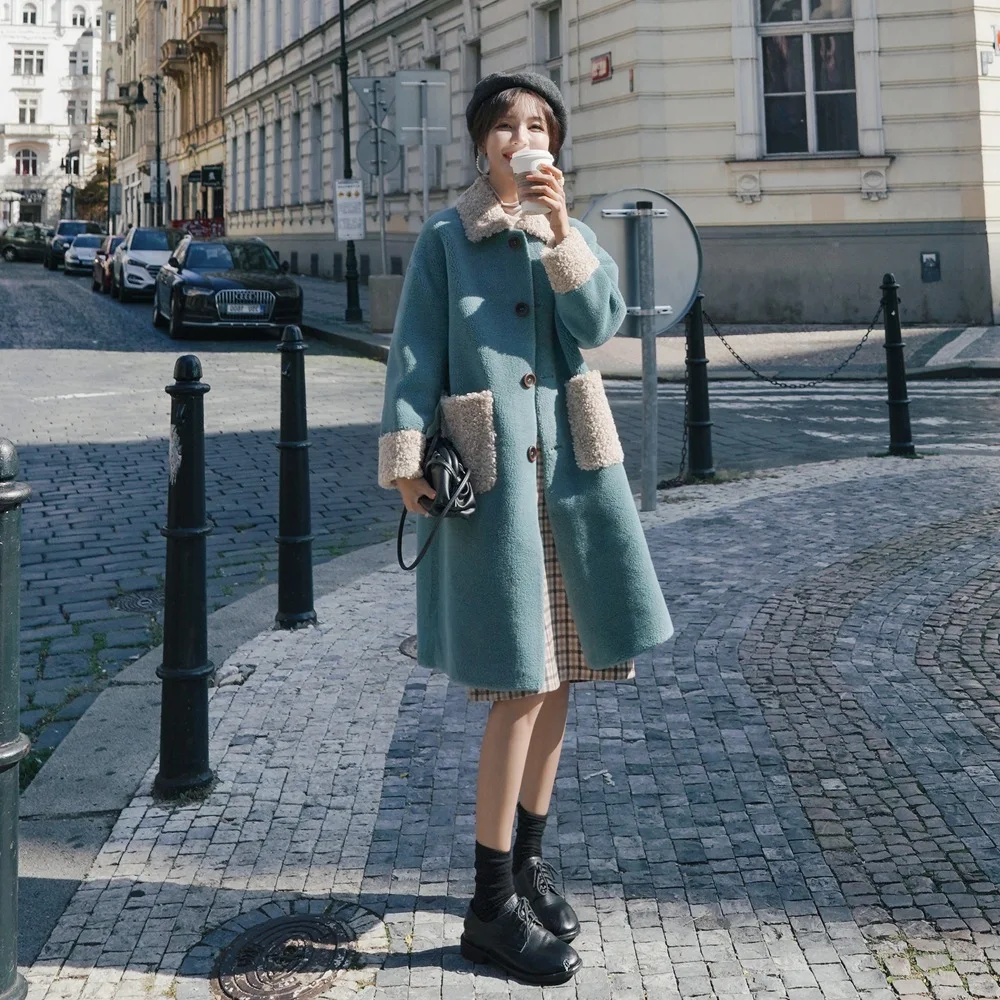 

Photo Shoot Fashionable ke li rong Fur Lambs Wool Coat 2019 Winter New Style Retro Contrast Color Overcoat Women's