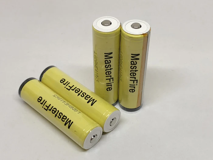 

Оригинальный защищенный литиевый аккумулятор MasterFire 4 шт./лот HE4 Chem 18650 ICR18650HE4 20A, батареи для фонариков 2500 мАч