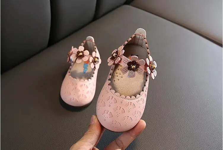 Модная детская кожаная обувь с милым рисунком для маленьких девочек; обувь принцессы для детей; мягкая Праздничная обувь на плоской подошве
