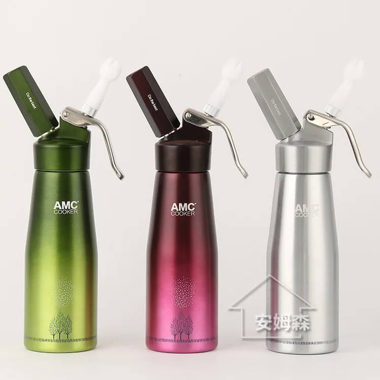 

Manufacturers Wholesale AMC 500ml Star Gradient Color Grease Gun Whipped Cream Foam Maker Flower-making Gun