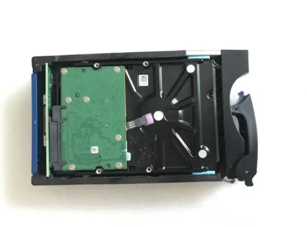 VNX5100 VNX5300 V3-VS07-010 005049305 1 ТБ обеспечить новый в оригинальной коробке. Обещано отправить в течение 24 часов