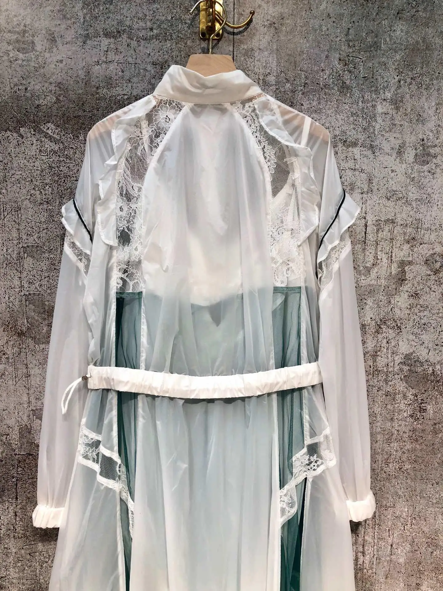 Новое Женское модное платье с длинными рукавами и воротником-стойкой и эластичным шнурком 0812