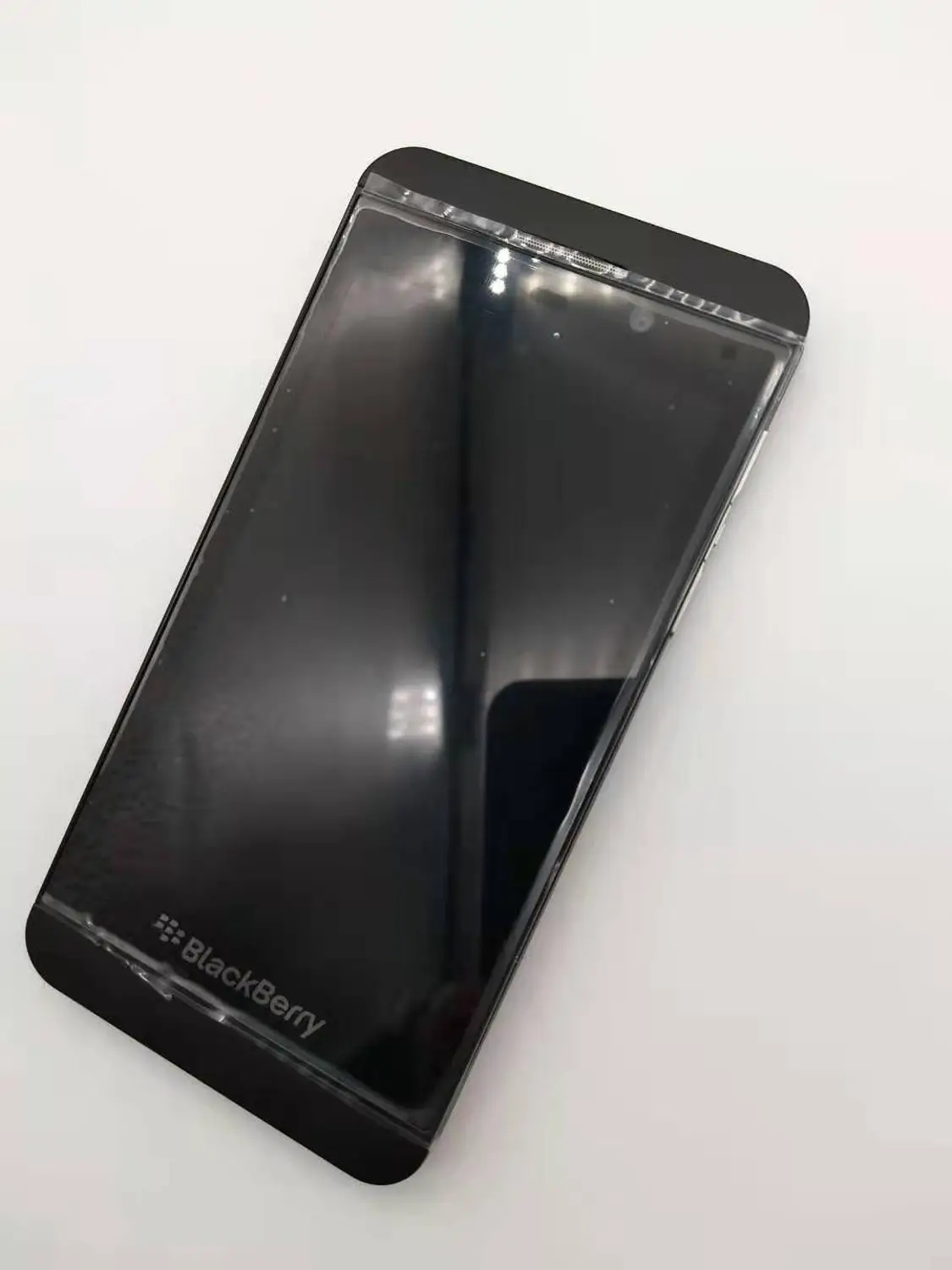 Blackberry Z10 двухъядерный 4," сенсорный экран 2 Гб ОЗУ 16 Гб ПЗУ 8МП камера os STL1003 STL1004 мобильный телефон отремонтированный