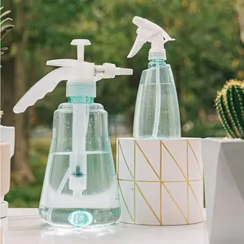 

Watering Spray Gardening Spray Bottle Pressure Watering Can for Outdoor Indoor Plant Watering 1.5L