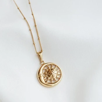 

Personalise Moon Sun Pendant Necklace Women Simple Gold Chain Necklace Choker Fashion Clavicle Choker Necklaces Hollow Jewelry