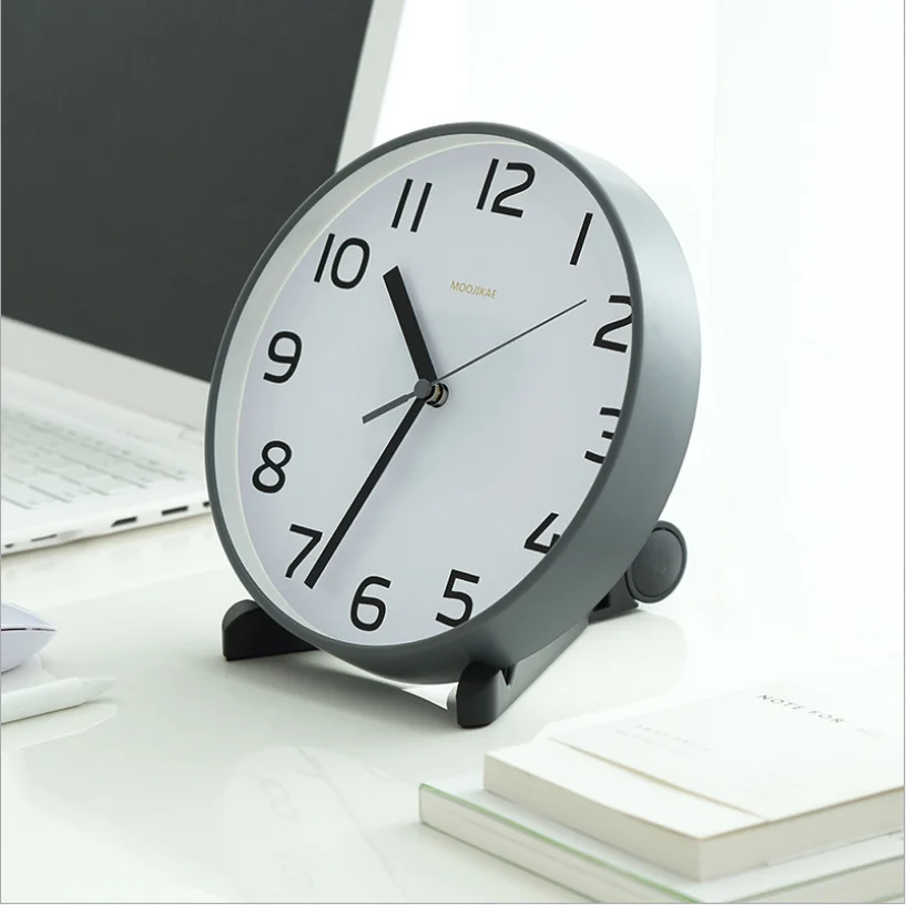 Minimalistischen Wohnzimmer Uhr europyeischen kreativation Tisch Wand hyengen Uhr Schlafzimmer Pendel Stumm Uhr Настольный Dekor
